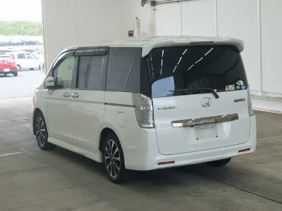HONDA STEPWGN SPADA