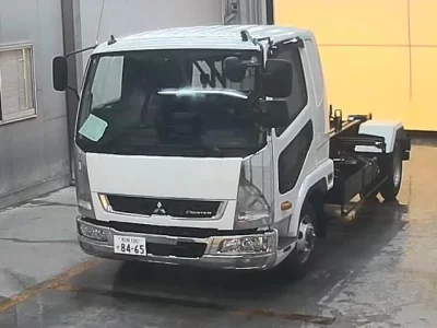 MITSUBISHI FUSO FIGHTER