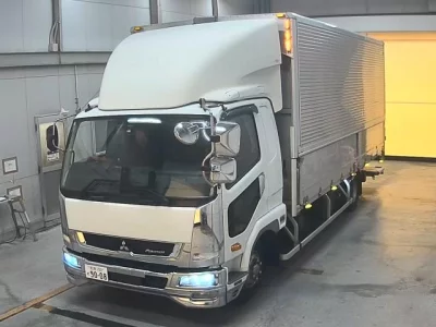 MITSUBISHI FUSO FIGHTER