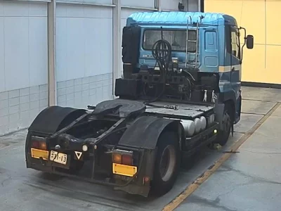 NISSAN UD