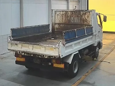 MITSUBISHI FUSO FIGHTER
