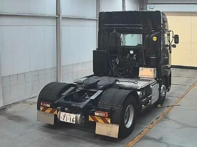 NISSAN UD