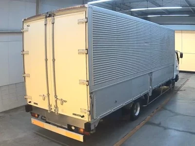 MITSUBISHI FUSO FIGHTER