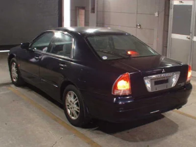 MITSUBISHI DIAMANTE