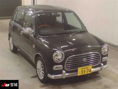 Daihatsu Mira Gino