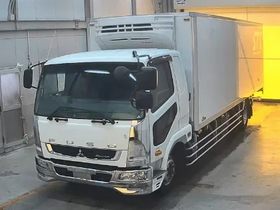MITSUBISHI FUSO FIGHTER
