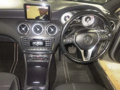 MERCEDES BENZ A CLASS