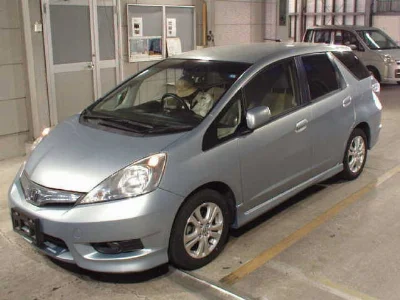 HONDA FIT SHUTTLE