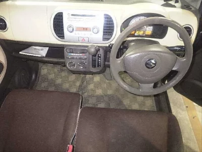 SUZUKI MRWAGON