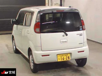 SUZUKI MRWAGON