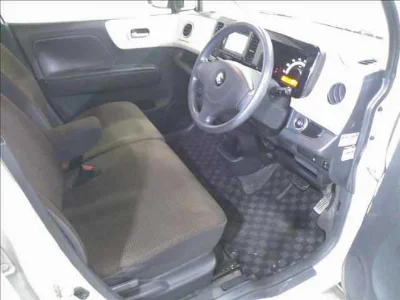 SUZUKI MRWAGON