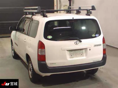 TOYOTA SUCCEED VAN