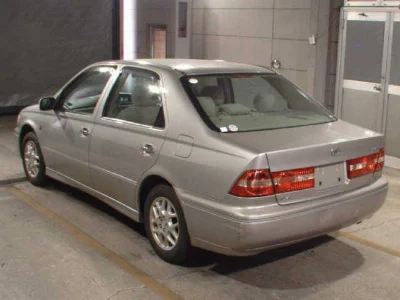 TOYOTA VISTA