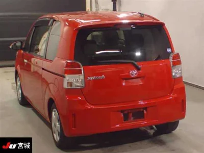 TOYOTA SPADE