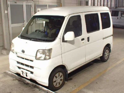 TOYOTA PIXIS VAN