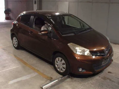 TOYOTA VITZ