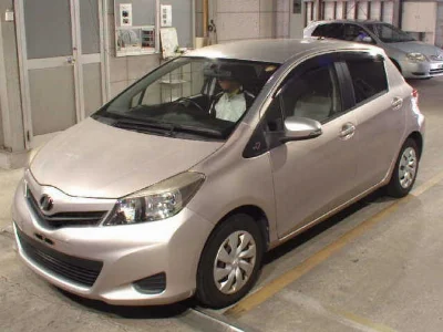 TOYOTA VITZ