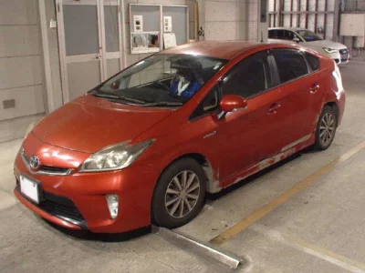 TOYOTA PRIUS