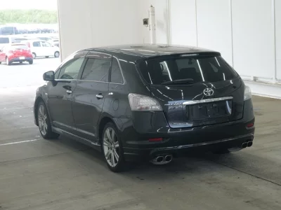 TOYOTA MARK X ZIO