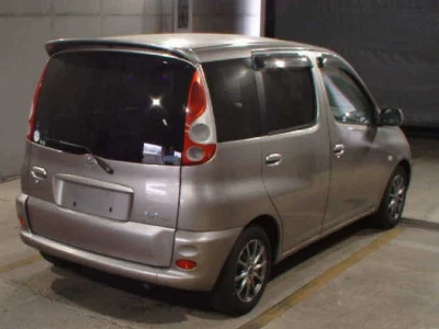 TOYOTA FUN CARGO