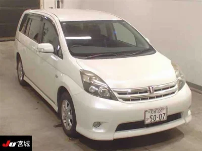 TOYOTA ISIS