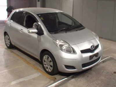 TOYOTA VITZ