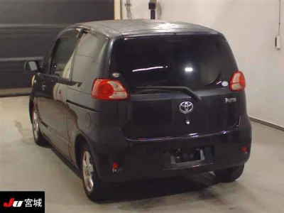 TOYOTA PORTE