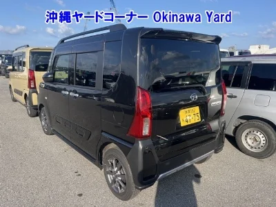 DAIHATSU TANTO FUN CROSS
