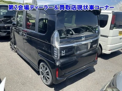 HONDA N BOX CUSTOM