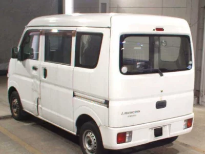 MITSUBISHI MINICAB
