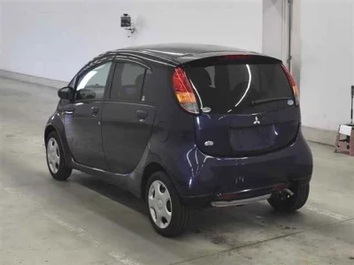 MITSUBISHI I