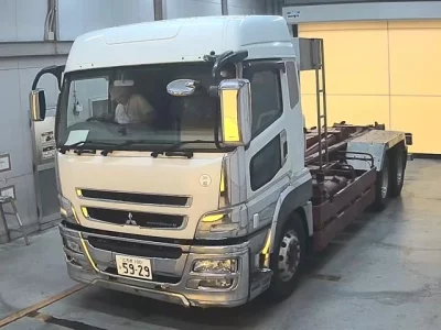 MITSUBISHI FUSO