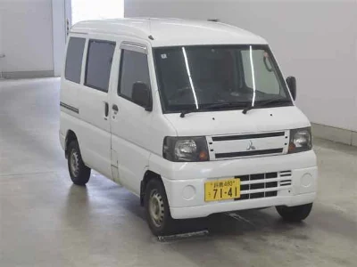 MITSUBISHI MINICAB