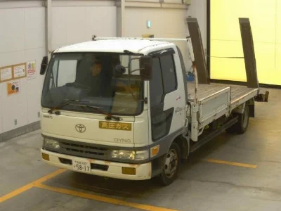 TOYOTA DYNA