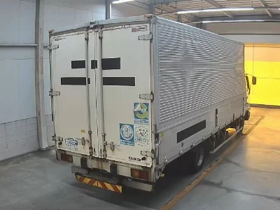 MITSUBISHI FUSO FIGHTER
