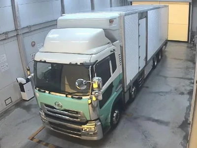 NISSAN UD