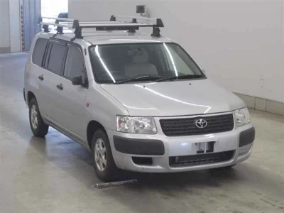 TOYOTA SUCCEED VAN