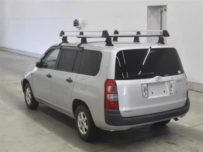 TOYOTA SUCCEED VAN