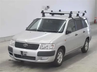 TOYOTA SUCCEED VAN
