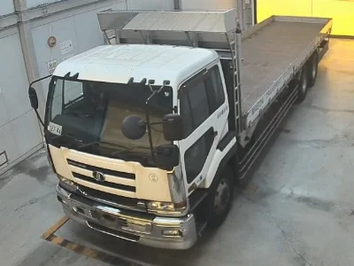 NISSAN UD