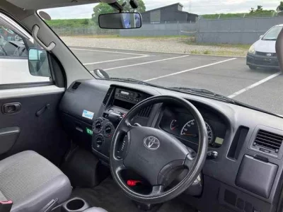 TOYOTA LITE ACE TRUCK