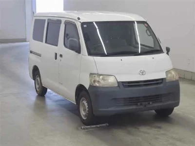 TOYOTA LITE ACE VAN