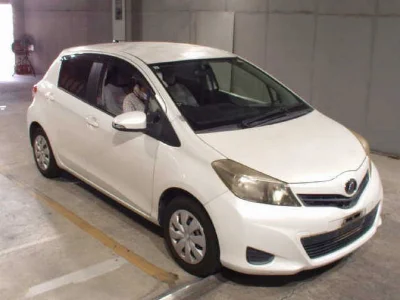 TOYOTA VITZ