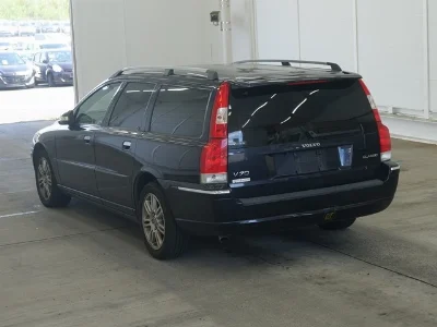VOLVO V70