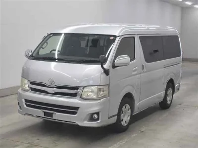 TOYOTA HIACE WAGON