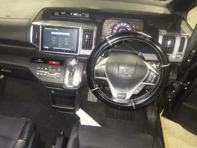HONDA STEPWGN SPADA
