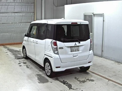 MITSUBISHI EK SPACE