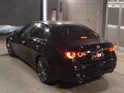 NISSAN SKYLINE