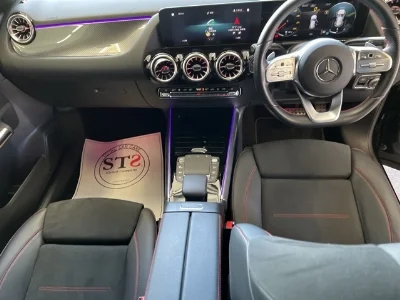 MERCEDES BENZ GLA