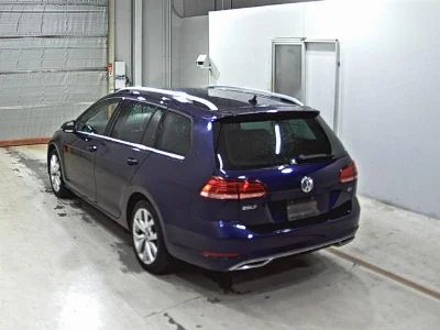VOLKSWAGEN GOLF VARIANT